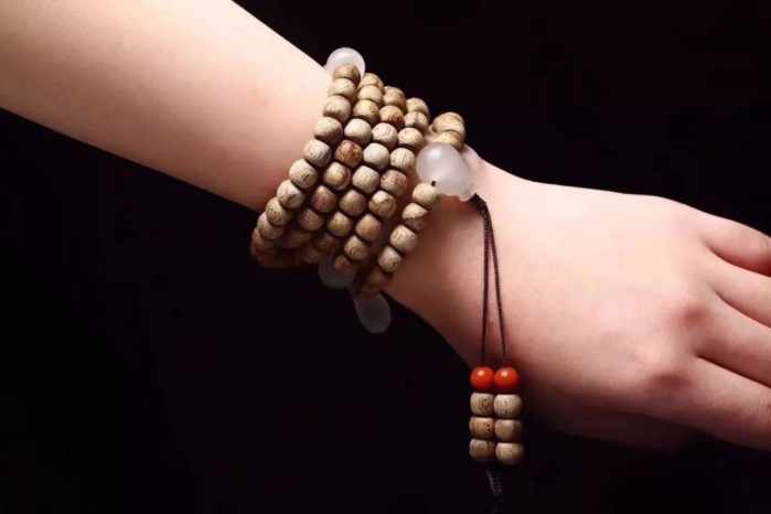 手串太松太紧三招轻松搞定,手串太紧不圆