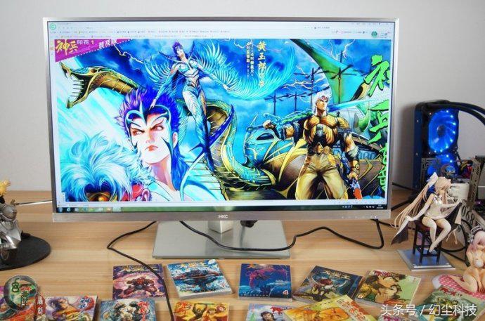 这些老旧的杂志,数码产品虽然不值钱了,但还是挺有纪念价值的