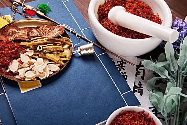 得了神经性耳鸣一定要坚持治疗,专治神经性耳鸣的偏方