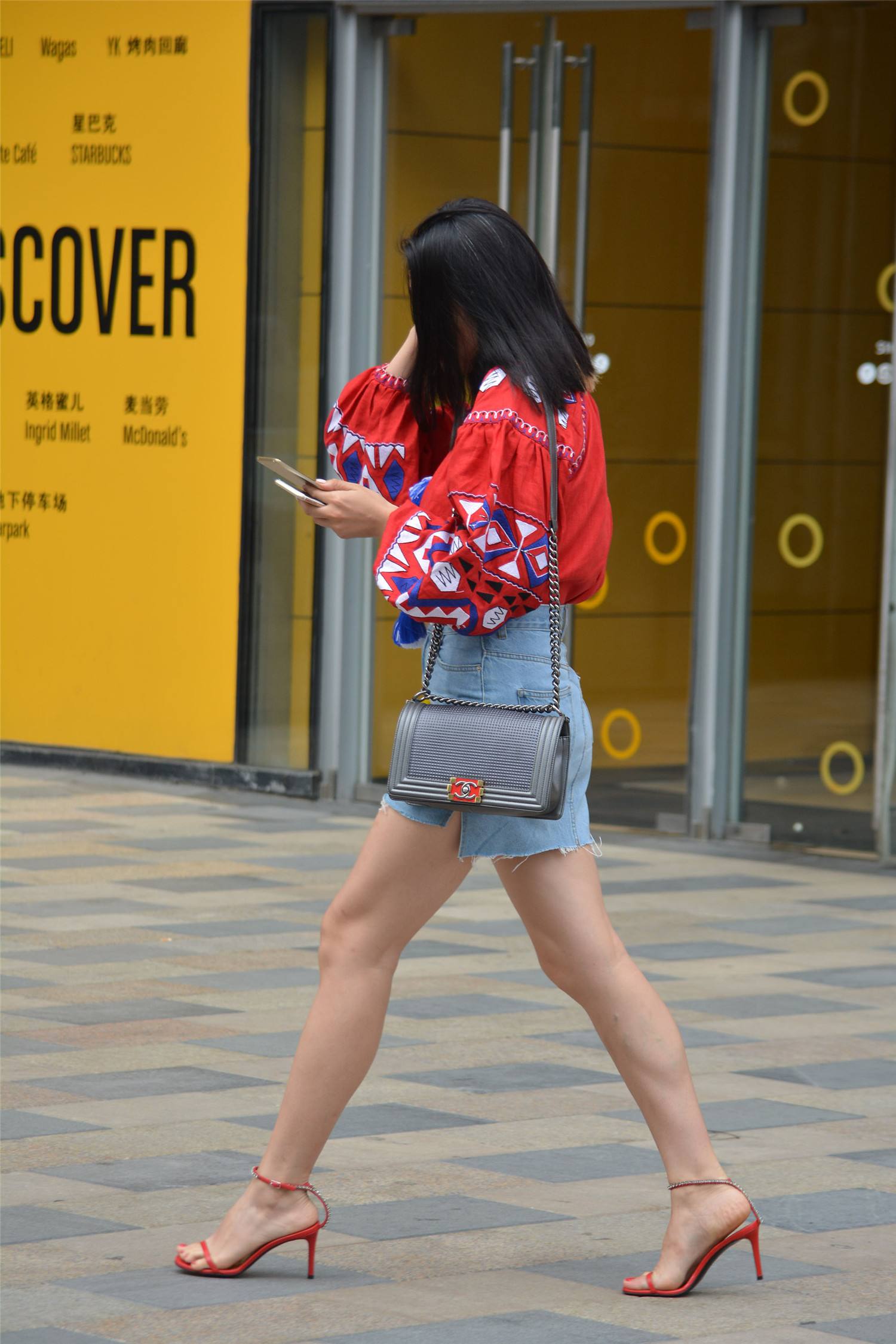 手机丢了怎么降低损失,手机丢了第一步应该怎么操作