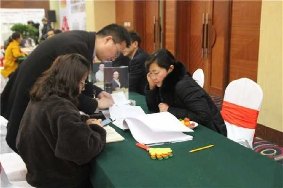 波涛装饰样板间活动,开年装修感恩钜惠