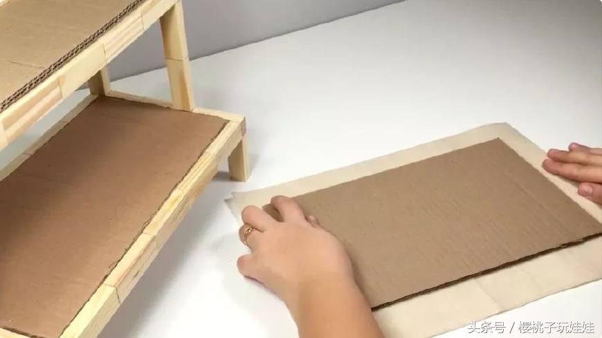 用小木块做芭比娃娃,最简单怎么做芭比娃娃