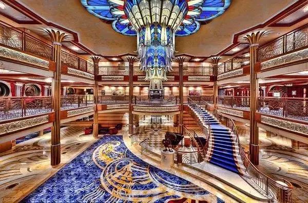 想坐船出海玩应该去哪里,想去出海跑船需要什么材料