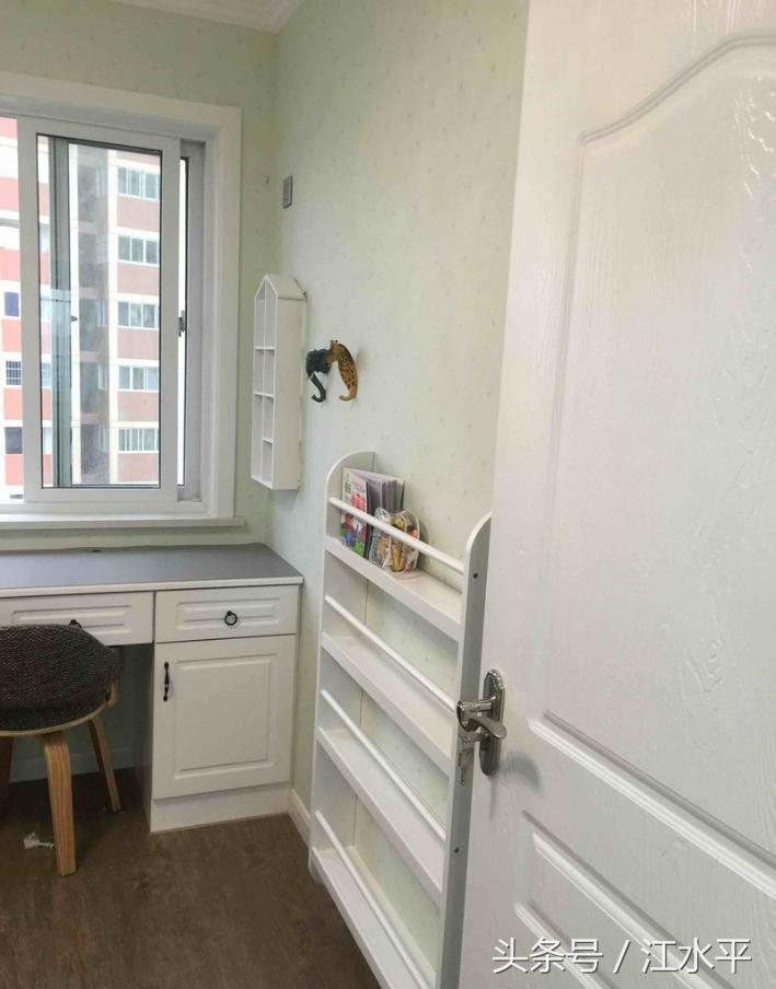 大白墙简单装修风格效果图120平,140平4居新中式装修效果图