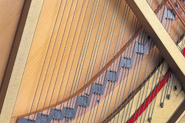 一手钢琴好还是二手钢琴好,初学者买二手钢琴还是全新的