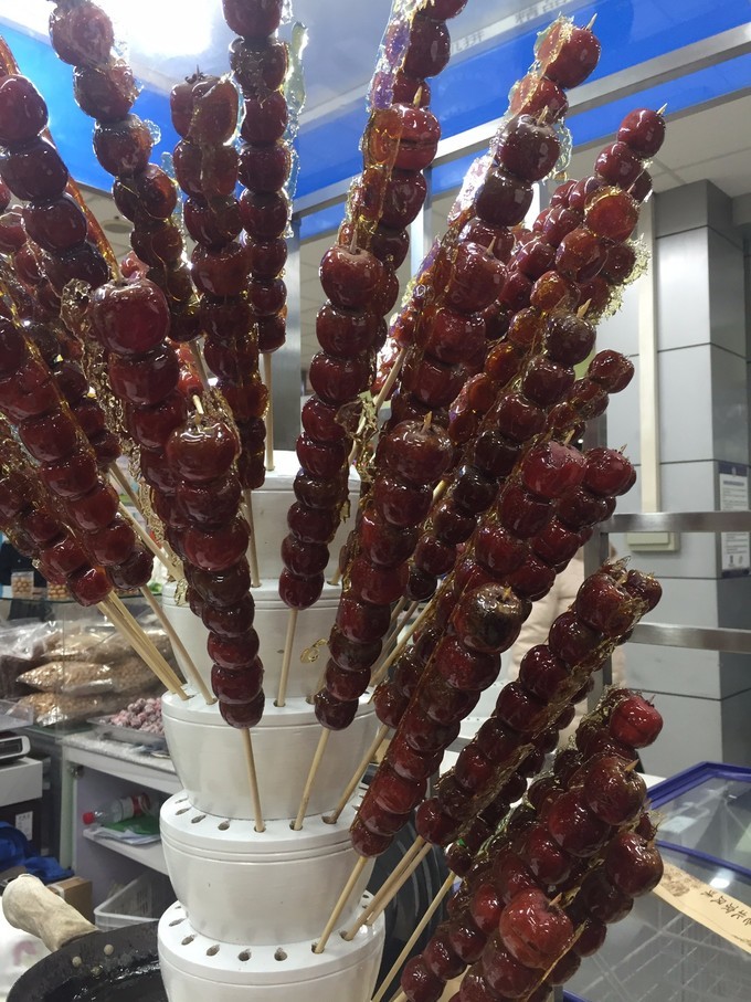 冬天去哪里旅游暖和特色美食,冬季游玩攻略美食推荐