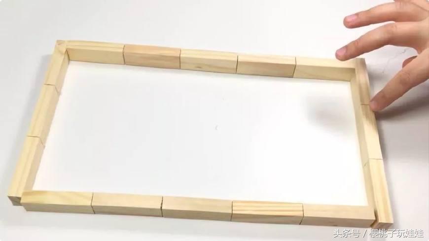 用小木块做芭比娃娃,最简单怎么做芭比娃娃