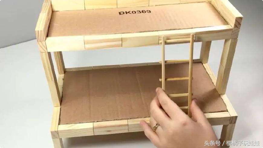 用小木块做芭比娃娃,最简单怎么做芭比娃娃