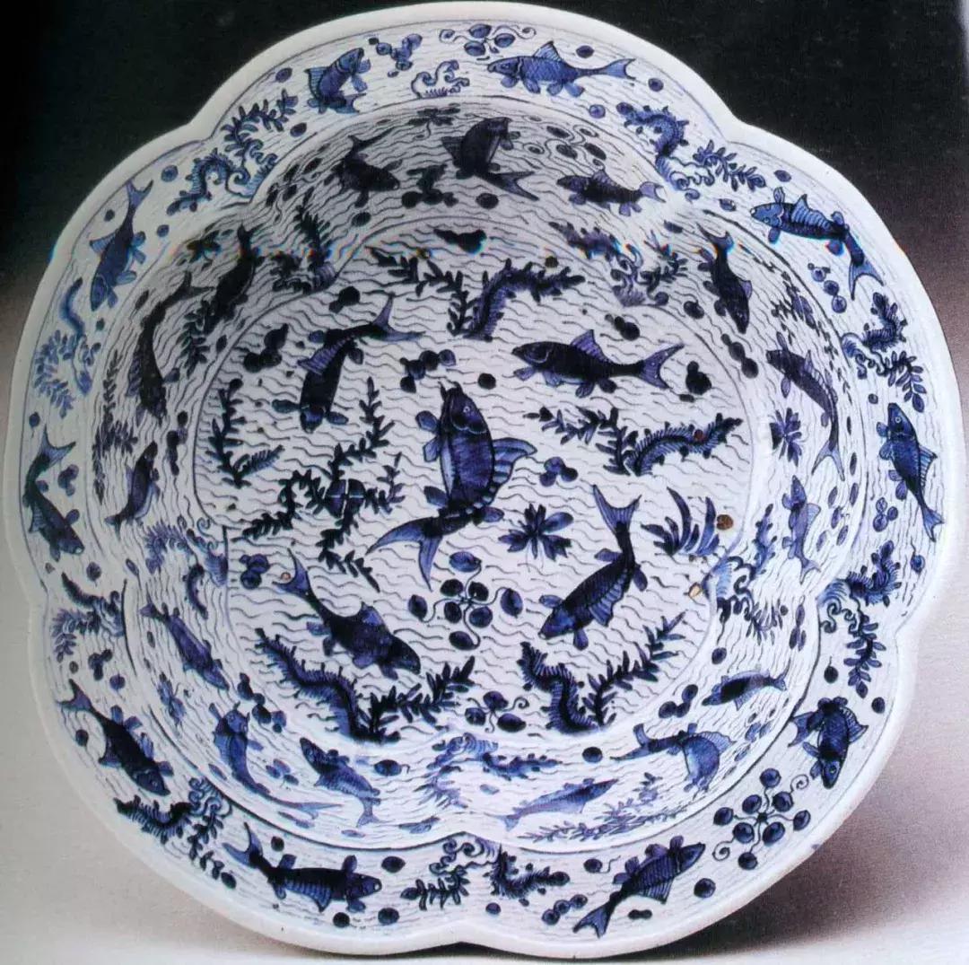 景德镇官窑明清,万历官窑青花瓷器的特征