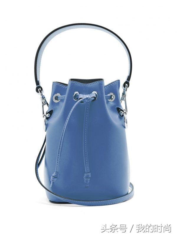 今季必备Fendi水桶袋实用又可爱,章子怡高俊熙中韩女星都爱