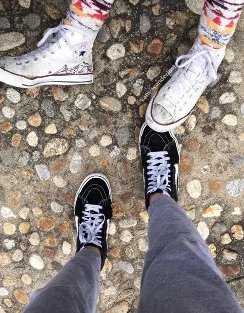 vans和converse高帮适合冬季穿,converse对比vans