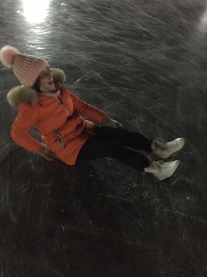 冬天去哪里旅游暖和特色美食,冬季游玩攻略美食推荐