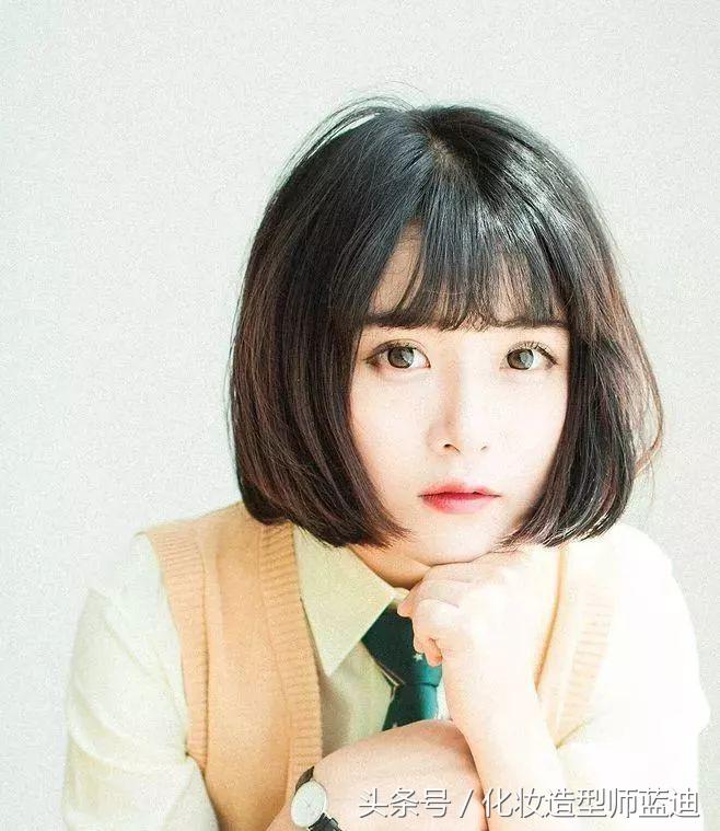 内扣美发造型短发,短发泡面头扎发发型