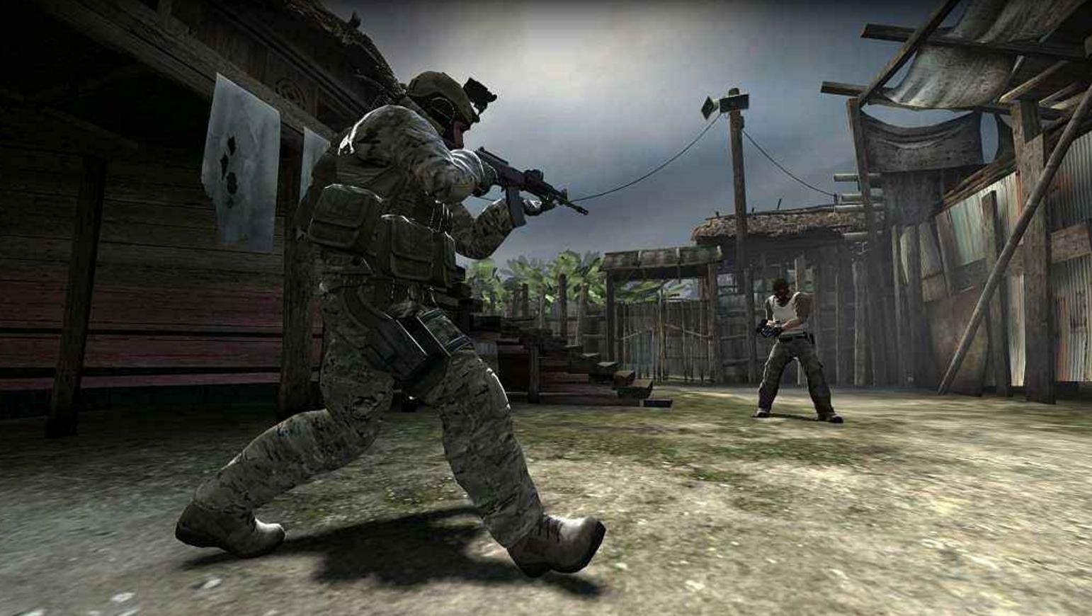 看看腾讯打击手游吃鸡的外挂到底怎么样！