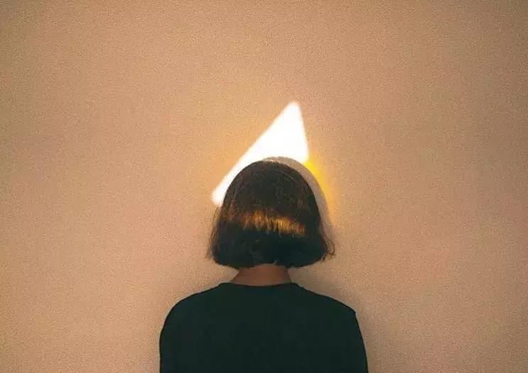 所谓的三观不合指的是什么呢,三观不合与三观不一致是什么样的