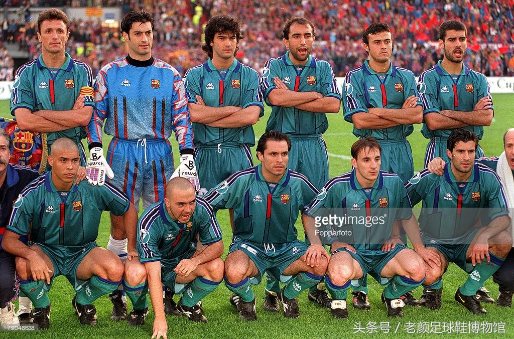 你拿你的冠军杯，我收我的保护费，神奇意大利品牌kappa