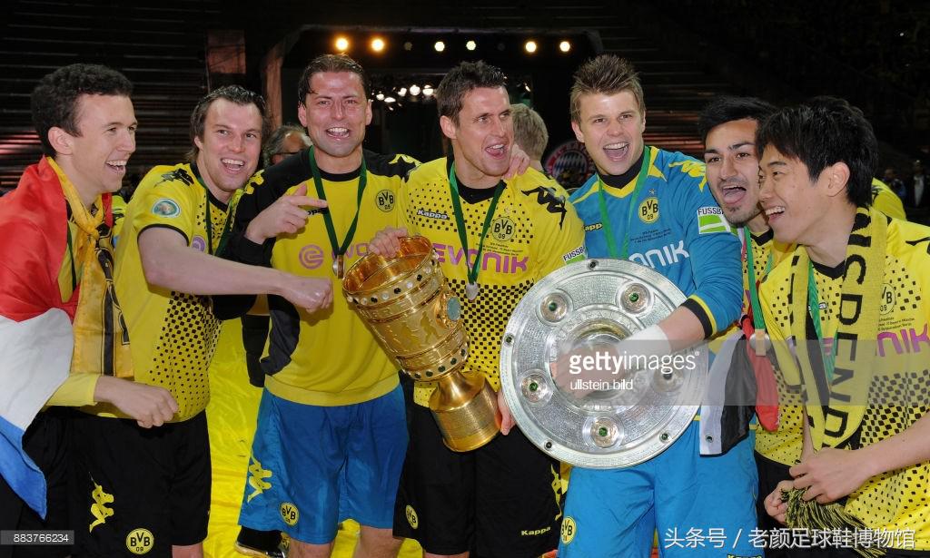 你拿你的冠军杯，我收我的保护费，神奇意大利品牌kappa