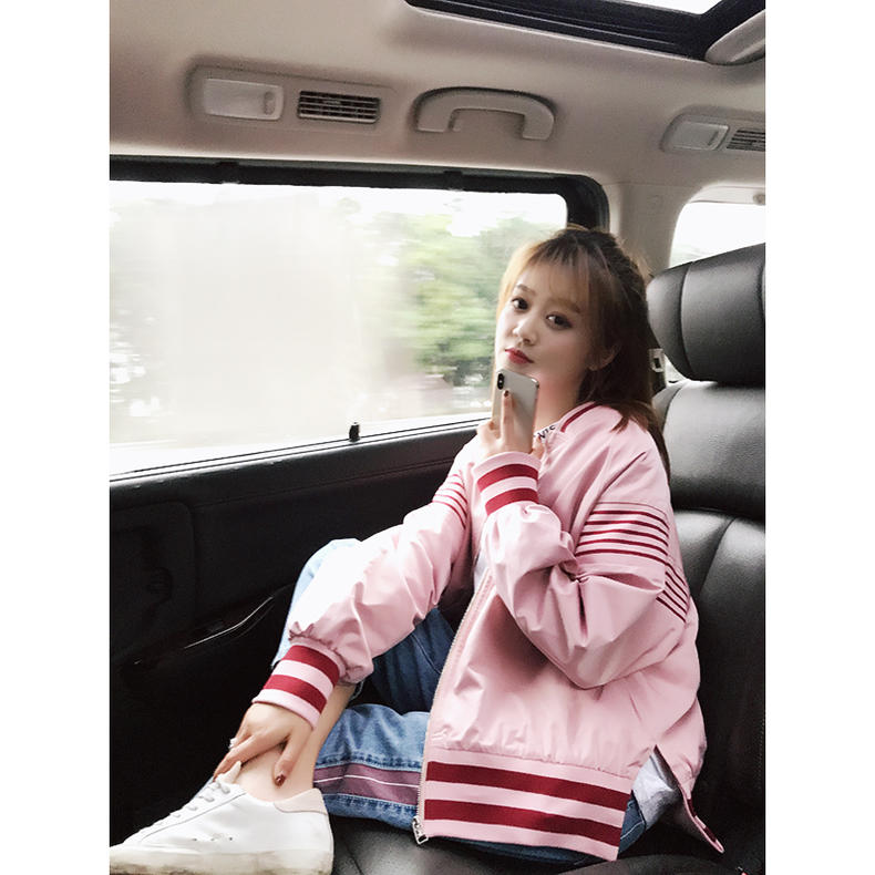 矮个子棒球服显高穿搭,矮个子棒球服时尚显高