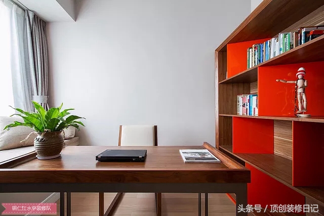 铜仁沙发装修效果图,极简原木风格沙发墙