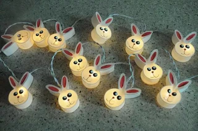 怎么用纸做元宵形状的小灯笼,简单用卡纸做一个元宵节小灯笼