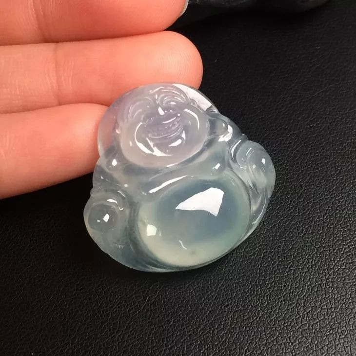 为什么玉雕的观音都是闭眼睛的,如何看玉观音和玉佛的好坏