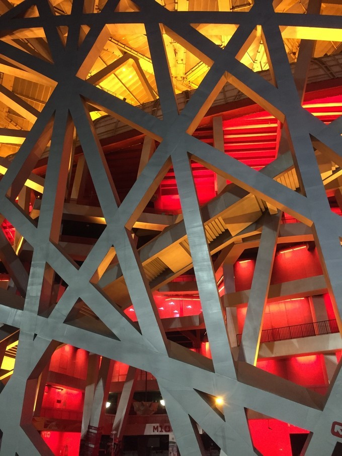 冬天去哪里旅游暖和特色美食,冬季游玩攻略美食推荐