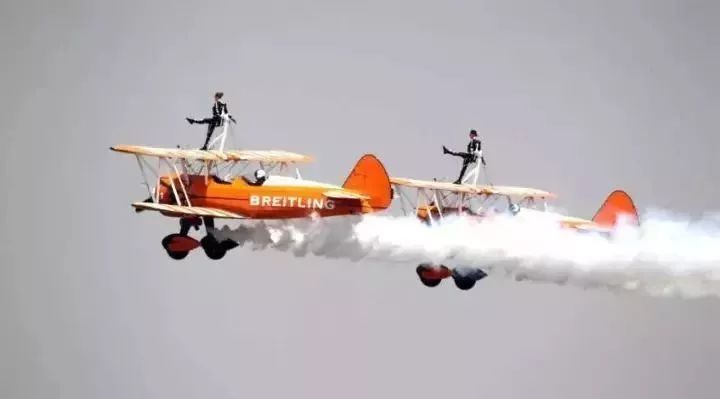 郑州一秒入夏的视频,民生大参考最新视频郑州一秒入夏