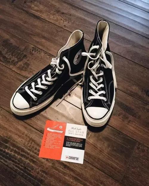 vans和converse高帮适合冬季穿,converse对比vans