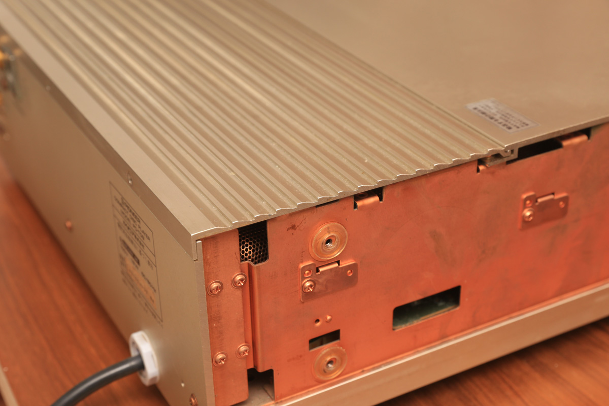 二十多年前的CD机至今售价上万,先锋PD-T09究竟实力何在?