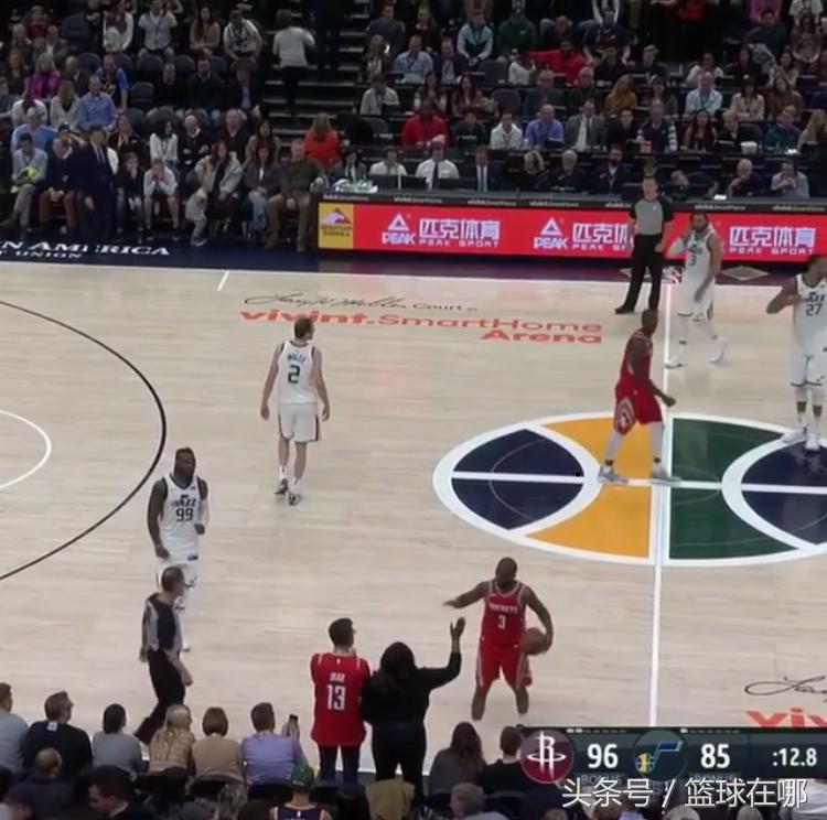 为什么保罗控制失误那么厉害,保罗低级失误的视频