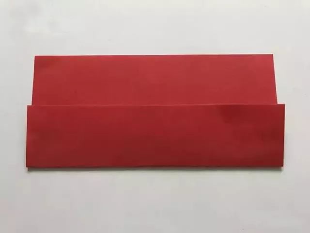 怎么用纸做元宵形状的小灯笼,简单用卡纸做一个元宵节小灯笼