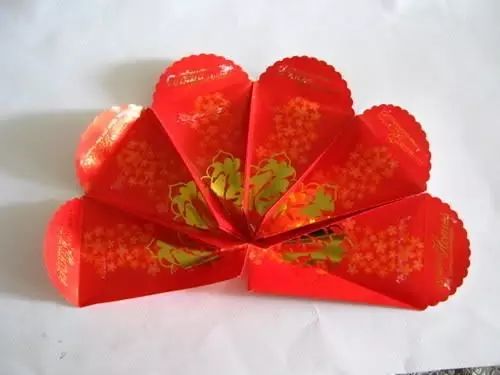 怎么用纸做元宵形状的小灯笼,简单用卡纸做一个元宵节小灯笼