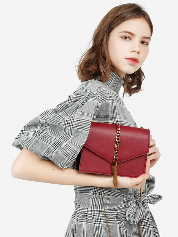 今年买包就看这篇，不用吃土也能美到飞起！