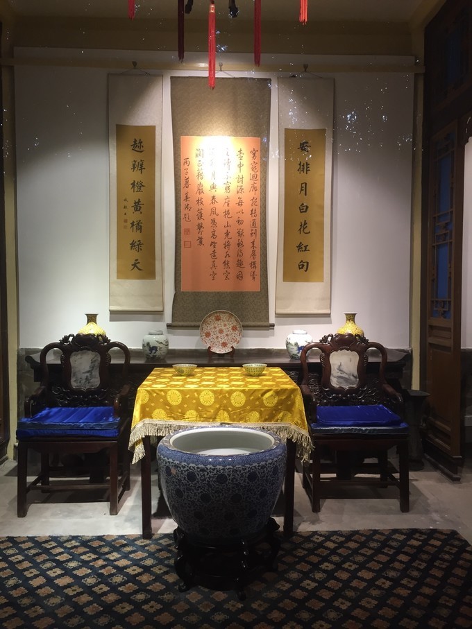 冬天去哪里旅游暖和特色美食,冬季游玩攻略美食推荐