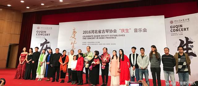 椴佽繀涓浗浼犵粺缇庡,椴佽繀闂叉儏闆呰嚧