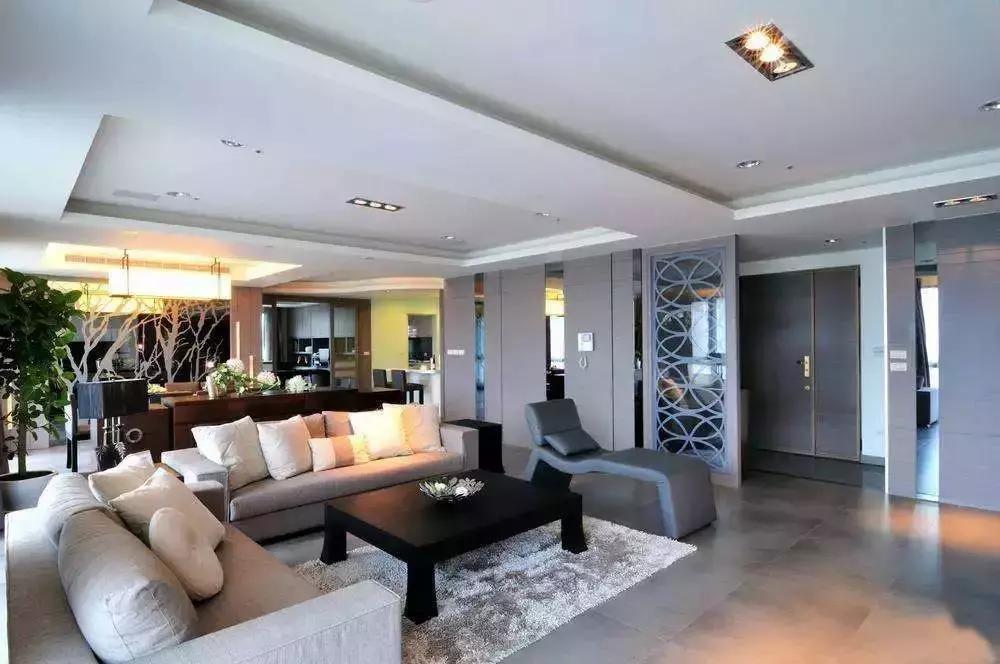 深圳龙华鸿荣源尚峻户型,龙华鸿荣源尚峻二手房价