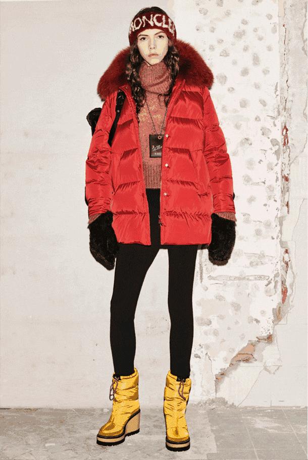 抱着狗狗走秀,抱着狗狗模特走秀视频