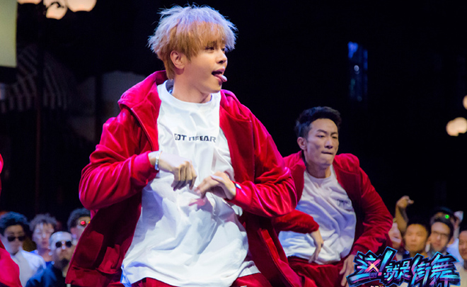 罗志祥舞蹈朱碧石教程,罗志祥朱碧石街头跳舞