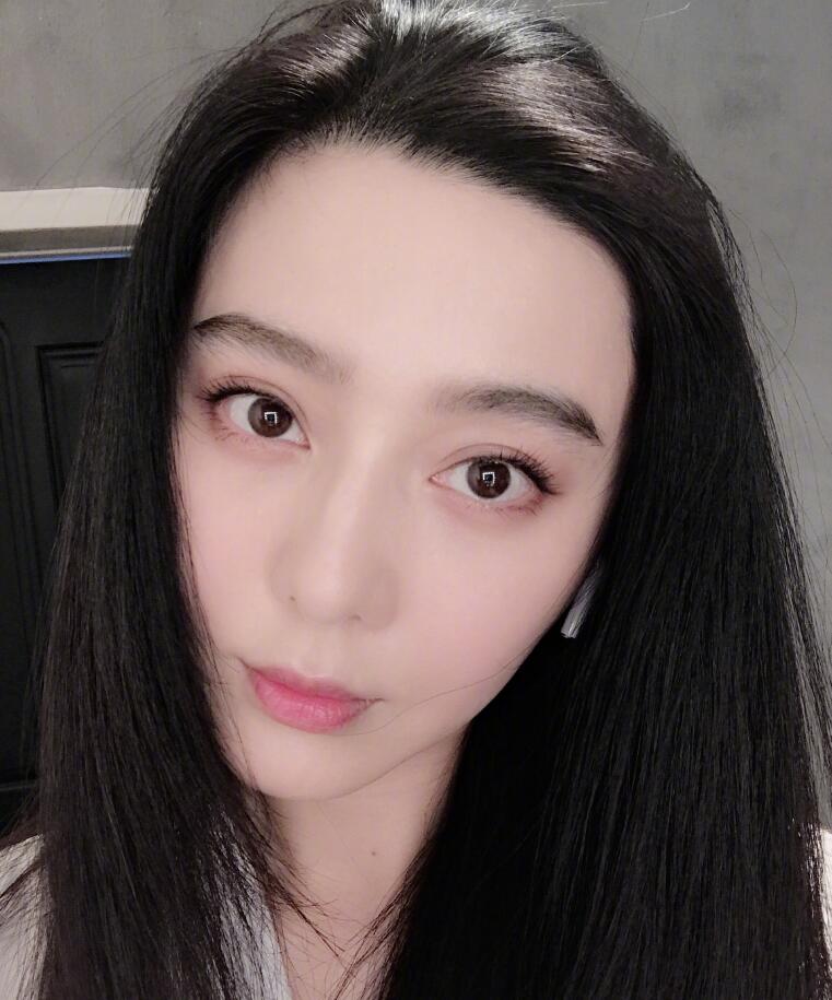 范冰冰微博七条评论,范冰冰一条微博引发的骂战