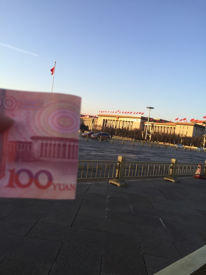 冬天去哪里旅游暖和特色美食,冬季游玩攻略美食推荐