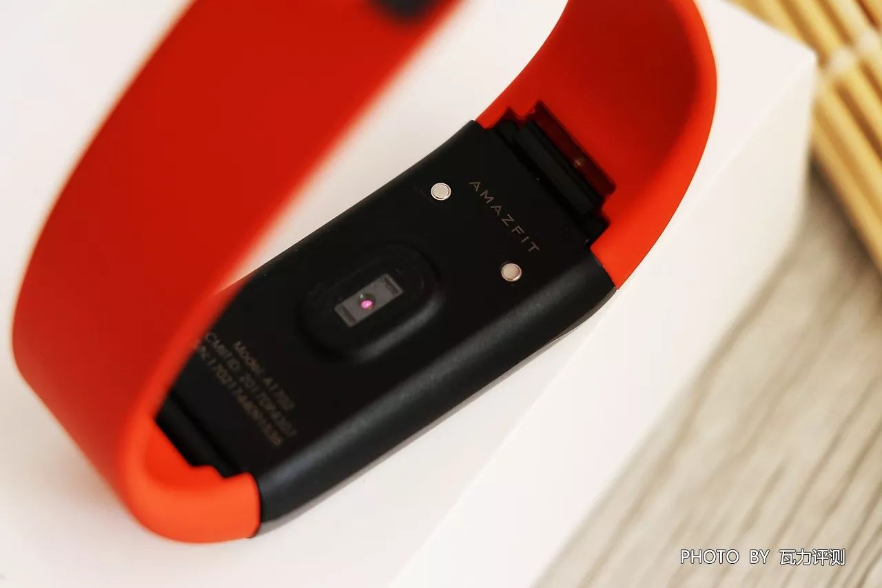 amazfit米动手环如何控制手机拍照,amazfit米动手环评测视频