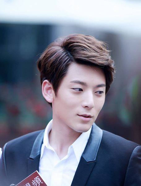 陈翔早期快乐男声,陈翔烟火快乐男声原视频