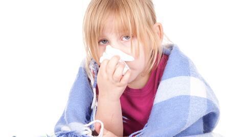 感冒前预兆嗓子不舒服怕冷,感冒前嗓子不舒服是什么感冒