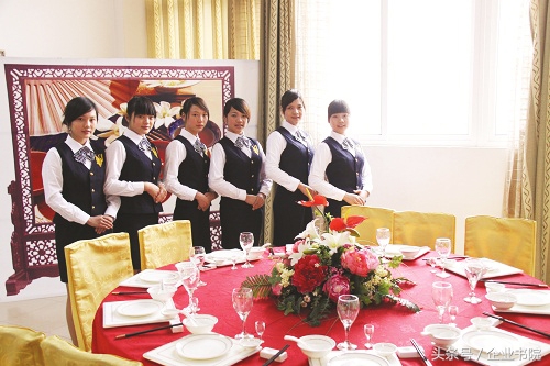 企业书院运营,酒店管理这行业有哪些优点和缺点