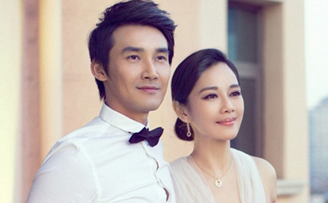 一个是内地帅哥，一个是TVB男神收割机，没多少人知道他们是夫妻