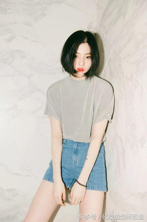 内扣美发造型短发,短发泡面头扎发发型