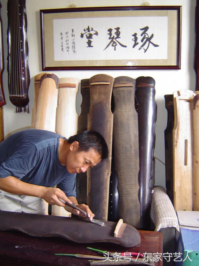 椴佽繀涓浗浼犵粺缇庡,椴佽繀闂叉儏闆呰嚧