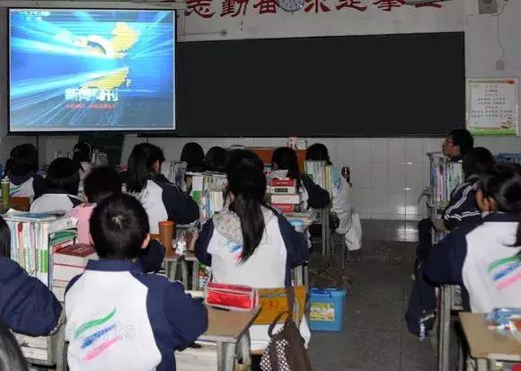 生活在宜昌是怎样一种体验,在宜昌一中读书是怎样的感觉