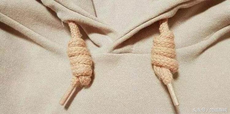 你知道卫衣带怎么系吗,卫衣的两条带子怎么弄才好看