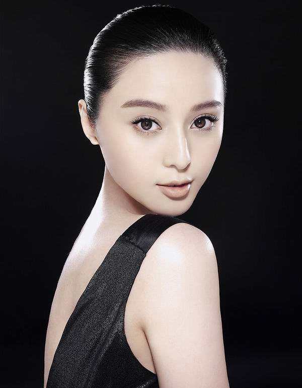 丹凤眼加杏眼加桃花眼的结合体,什么样的眼睛是桃花眼杏眼丹凤眼